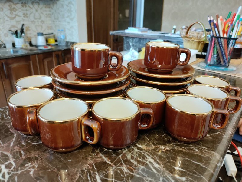 Керамические чашки и блюдца 10 пар 2