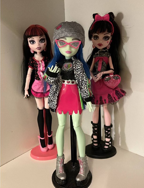 Куколки Monster High и Ever After High 6