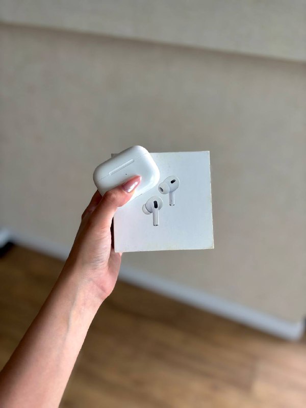 iPhone 13 128 gb, AirPods Pro 2, AirPods 3, Nintendo Switch 4