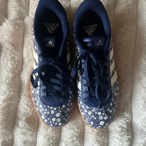 Кросівки Adidas, розмір 40