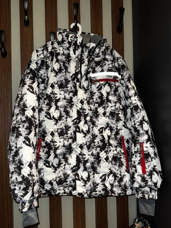 Женская (унисекс) лыжная куртка M