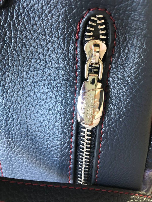 Сумочка-рюкзачок из натуральной кожи Guranny 5