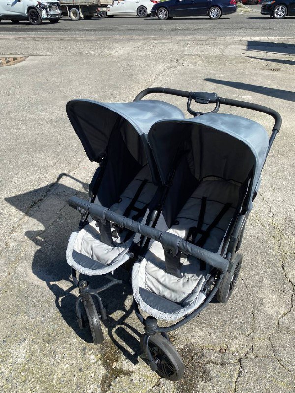 Коляска двойная 6