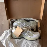 Кроссовки Asics 1