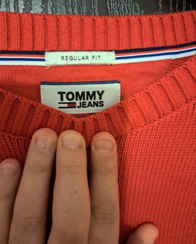 Свитер Tommy, Adidas Hamburg, Джинсы Lee, Джинсы Guess, Анорак Nike, Кроссовки Nike, Куртка Jordan Psg, Жилет Gap, Джинсовая куртка wrangler, Кофта Polo Ralph Lauren 2