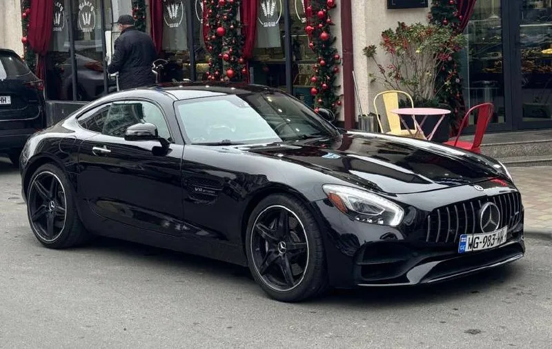 Mercedes-AMG GT 1
