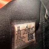 Nike Air Jordan 11 Low 4