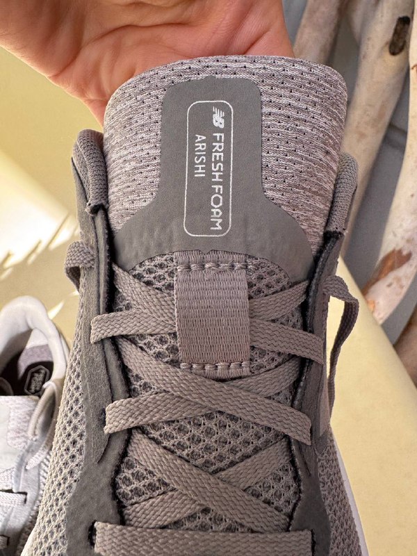 Новые кроссовки New balance, Fresh Foam Arishi v4, размер 9,5 6