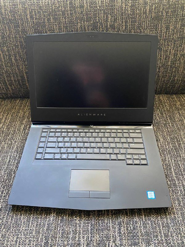 Alienware 15 R3 игровой ноутбук
