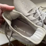 Мужские кроссовки Adidas Yeezy Boost 350 V2 2