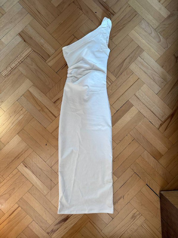 Черное платье, коричневое платье, платье-рубашка, платье в горошек, мини платье, белое платье, атласное платье, бежевый свитер, серый свитер 6