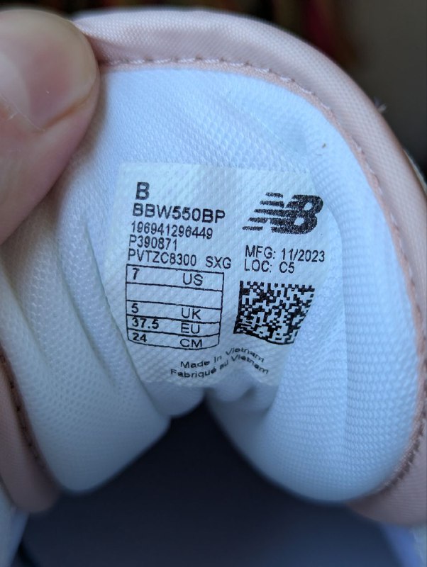 Женские кроссовки New Balance 550 5