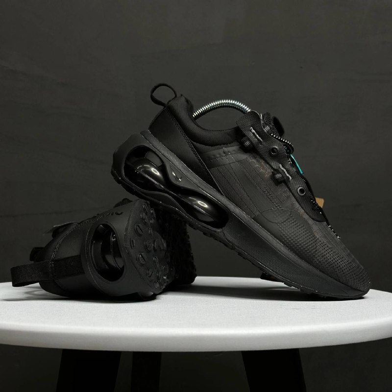 Кроссовки nike 2