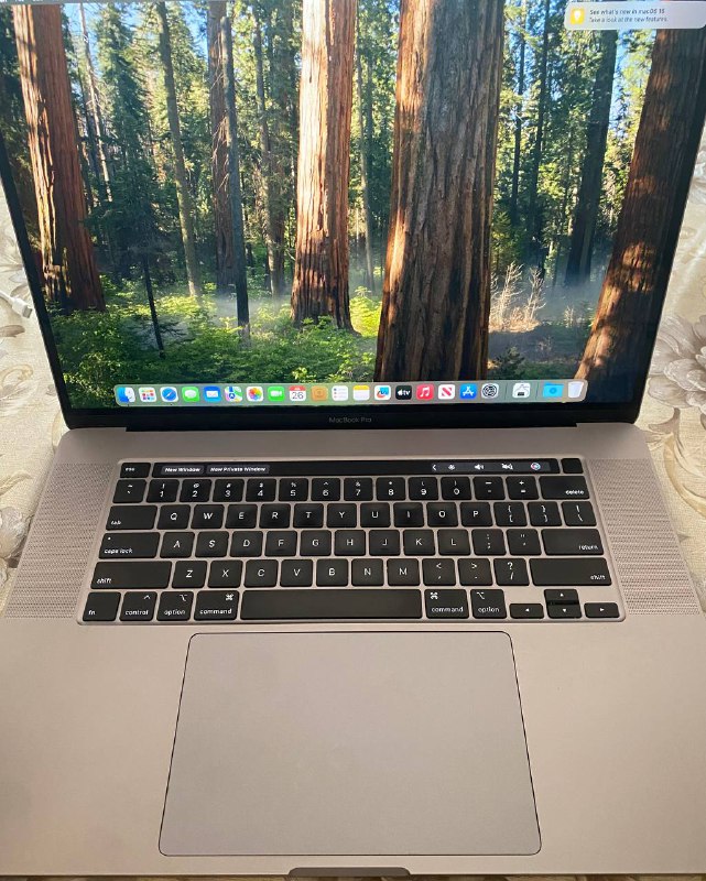 Macbook Pro i7 2019 16 inch 16GB RAM 512GB SSD 2