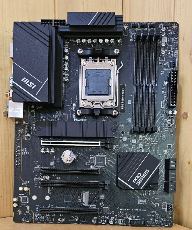 MSI PRO B650-P WiFi 1