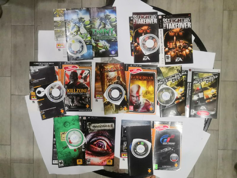 Лицензионные игры PSP без коробочек с книжечками 4