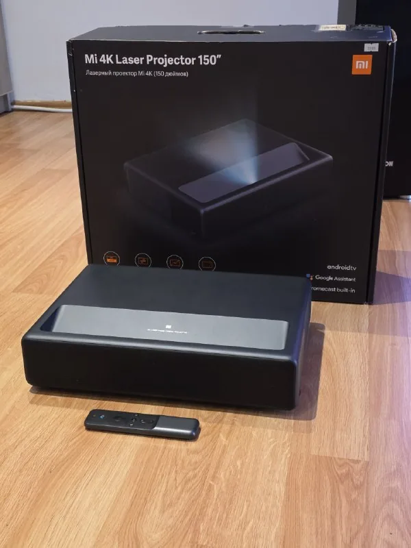Проектор, медиаплеер, Wi‑Fi усилитель, линзы, геймпад, ключ безопасности 1