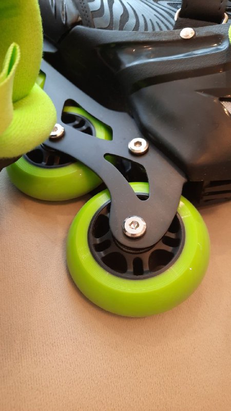 Ролики 38-41, шлем М, защита М, сумка 3