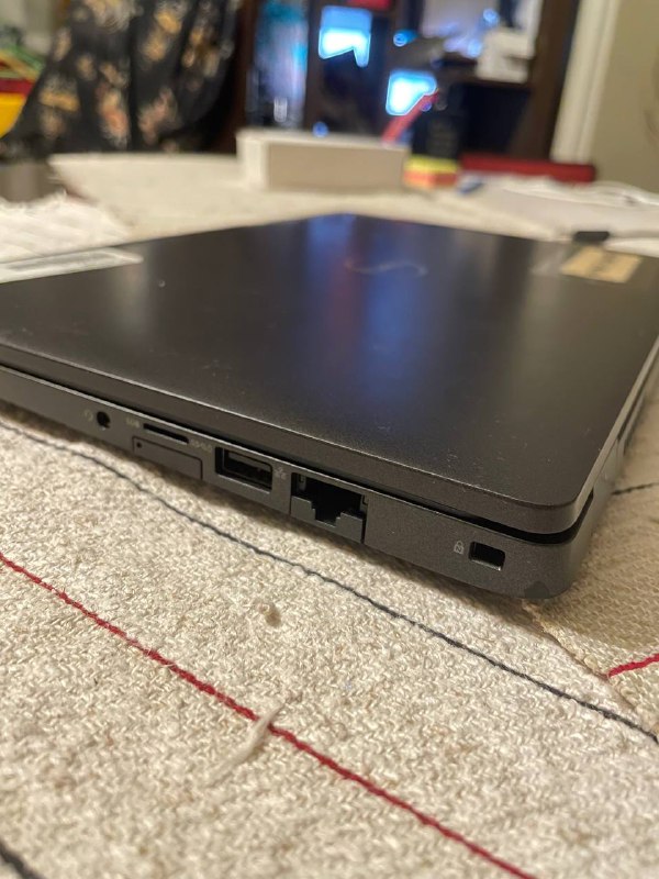 Ноутбук Dell Latitude 5300 3