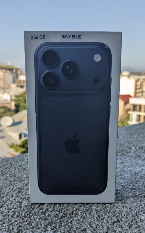 iphone 17pro 256GB синий
