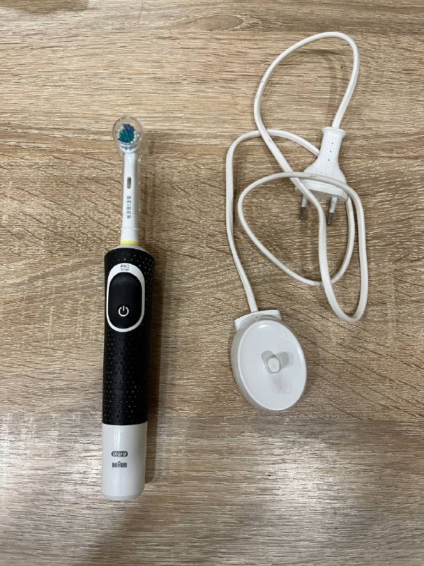 Электрическая щетка Oral B, электрическая звуковая щетка B.Well MED-870, зеркало