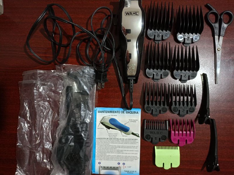 Машинка для стрижки Wahl с насадками