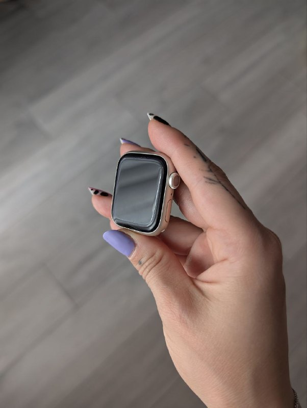 Apple Watch Series 8 2