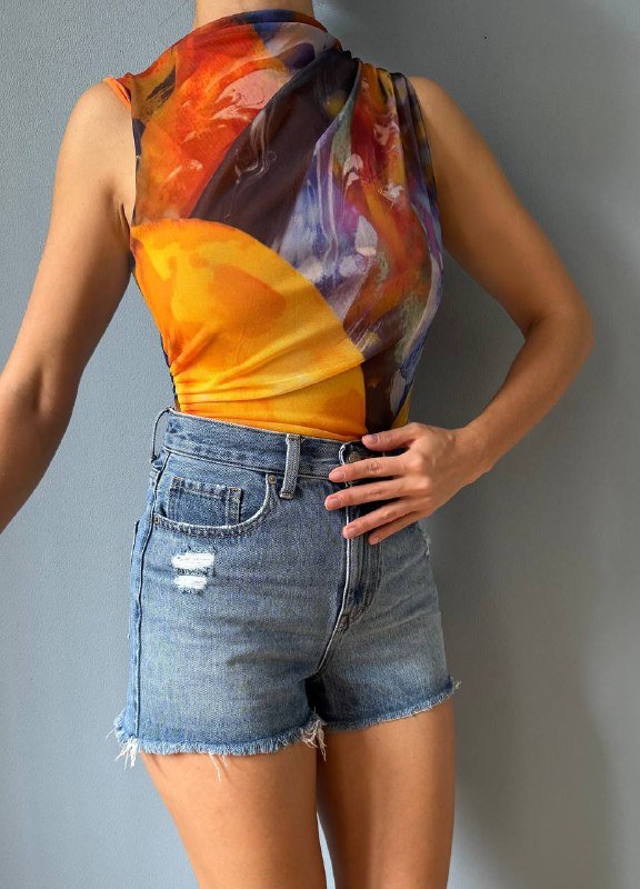 Шорты, боди, джинсы, футболка, майка для женщин 4