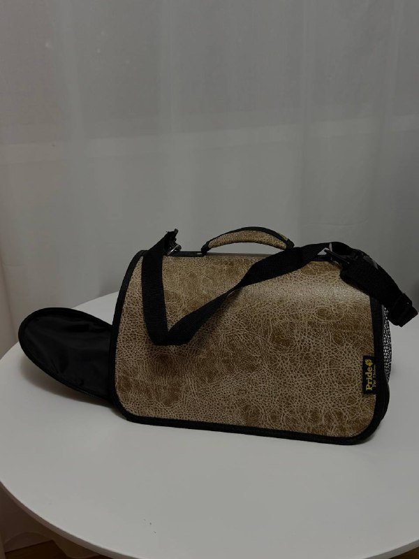 Кожаная переноска для кошек и собак до 3-4 кг