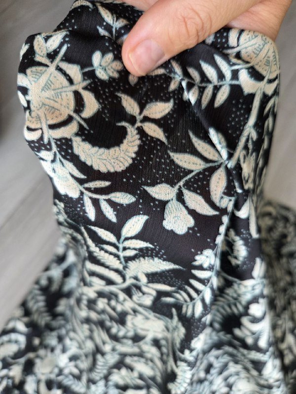 Платье женское, размер S 2