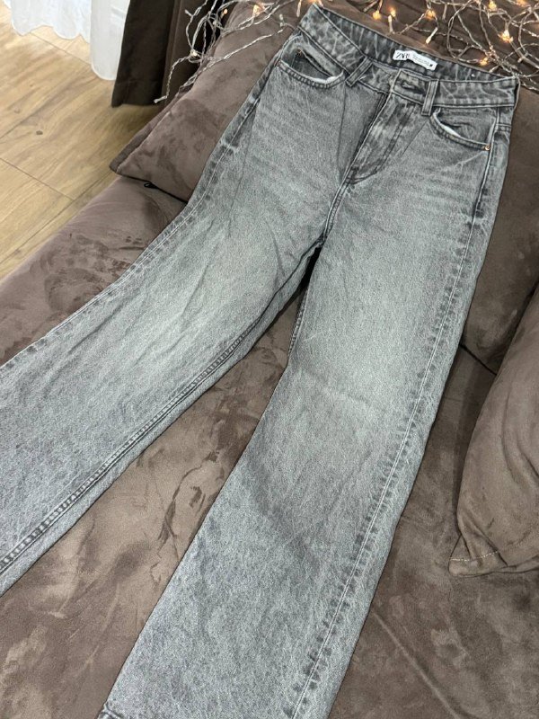 Джинсы Zara 32 размер XS-S новые 3