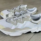 Adidas Ozweego, Adidas Ozelia 2