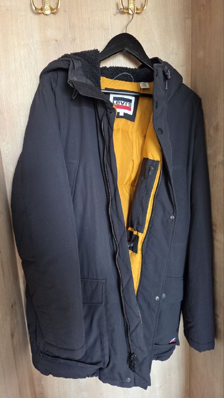 Пуховик мужской Levi's размер L XL