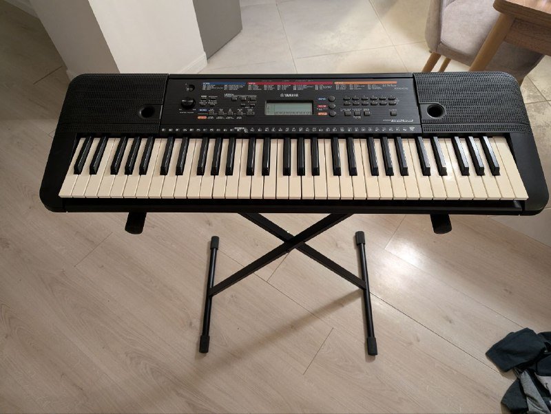 Синтезатор Yamaha PSR-E263