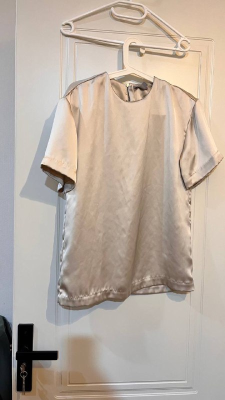 Футболки женские H&M и Ostin размер S 2