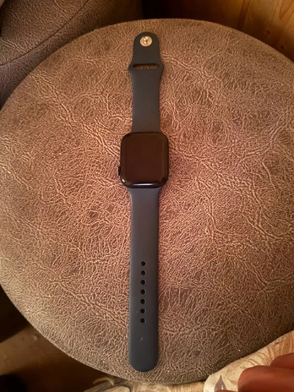 Apple Watch Series 7 (45 mm) 1
