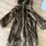Шторы, наборы посуды, термос, шубы 9
