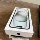 iPhone 15 2