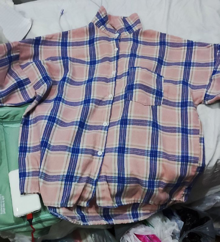 Два пакета одежды включая верхнюю одежду