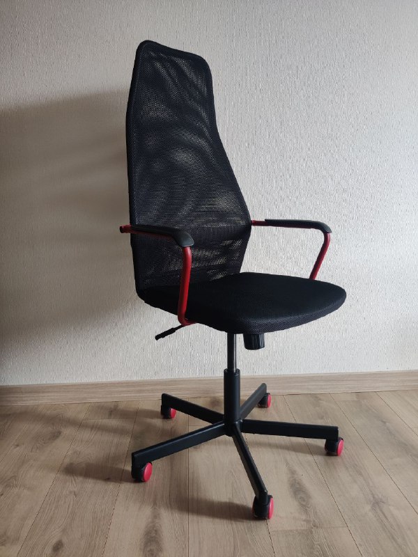 Кресло IKEA HUVUDSPELARE