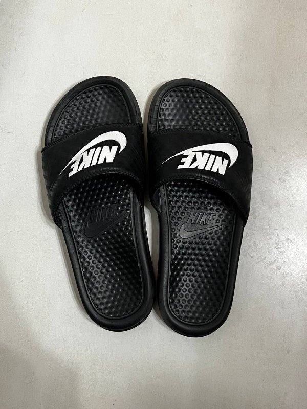 тапки Nike 38 размер