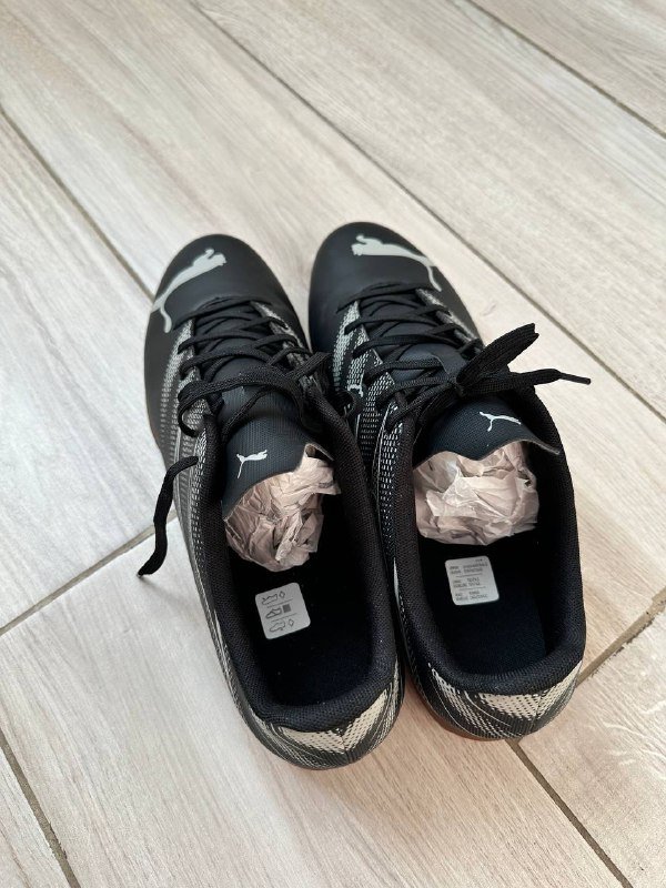 Футбольные бутсы PUMA Attacanto Indoor Trainer 3