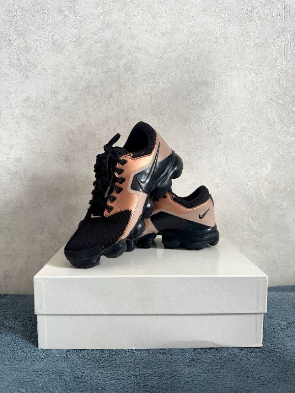 Nike Air VaporMax CS Bronze кроссовки женские, размер 38