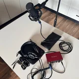 Домашняя студия звукозаписи Audio-Technica Focusrite 2