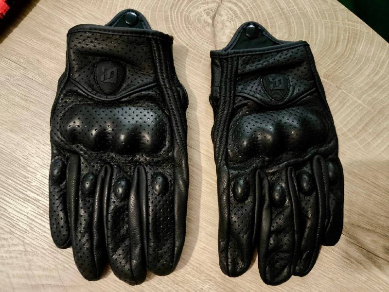 Мото перчатки, Натуральная кожа, Не носил 2