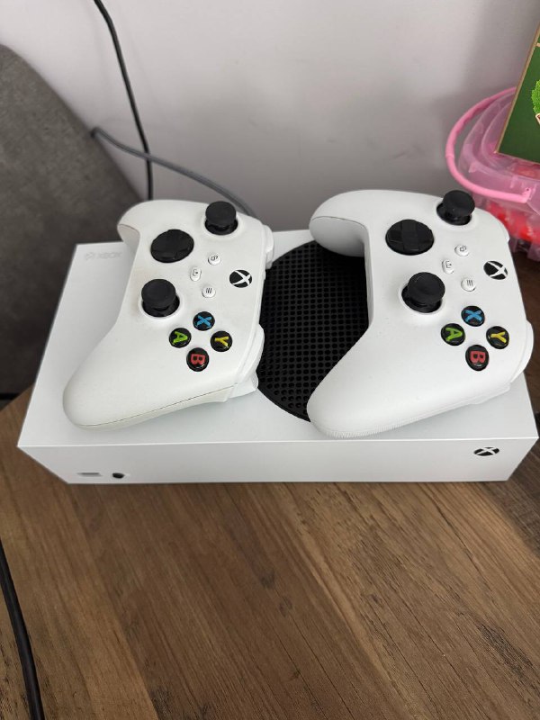 Xbox Series S with 2 controllers, used scooter 130 GEL