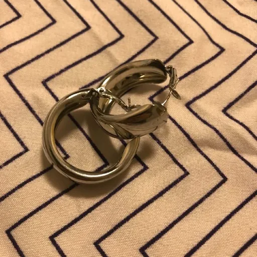 Серёжки, зелёное колечко