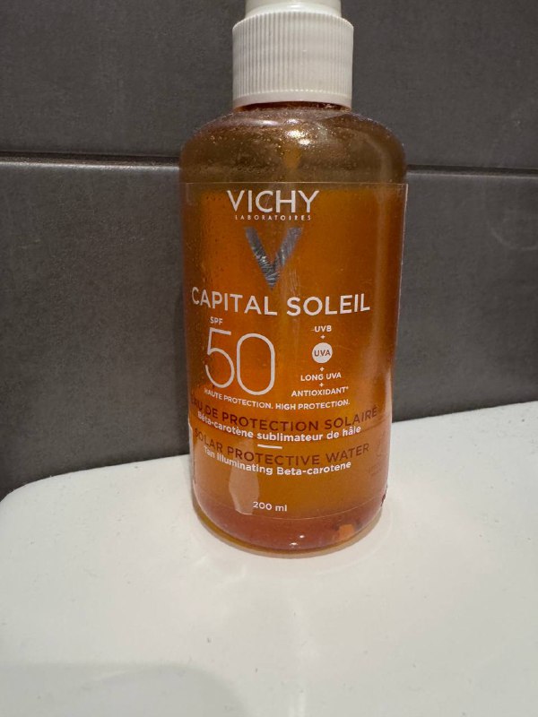 SPF Vichy, Adidas шлепки, купальники, плед-покрывало