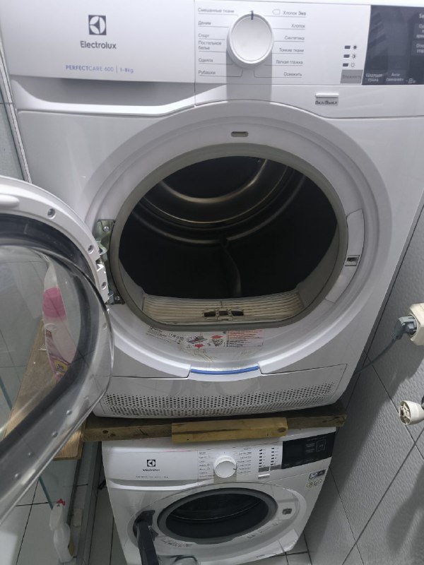 Стиральная машина и сушилка Electrolux perfectcare600 комплект 2