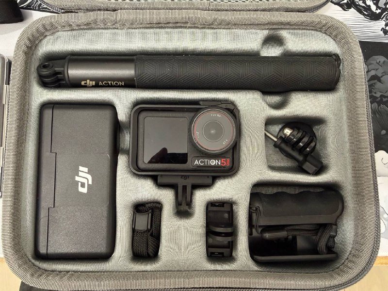 Экшен камера DJI Action 5 Pro, карта памяти, кейс, фильтры, крепления